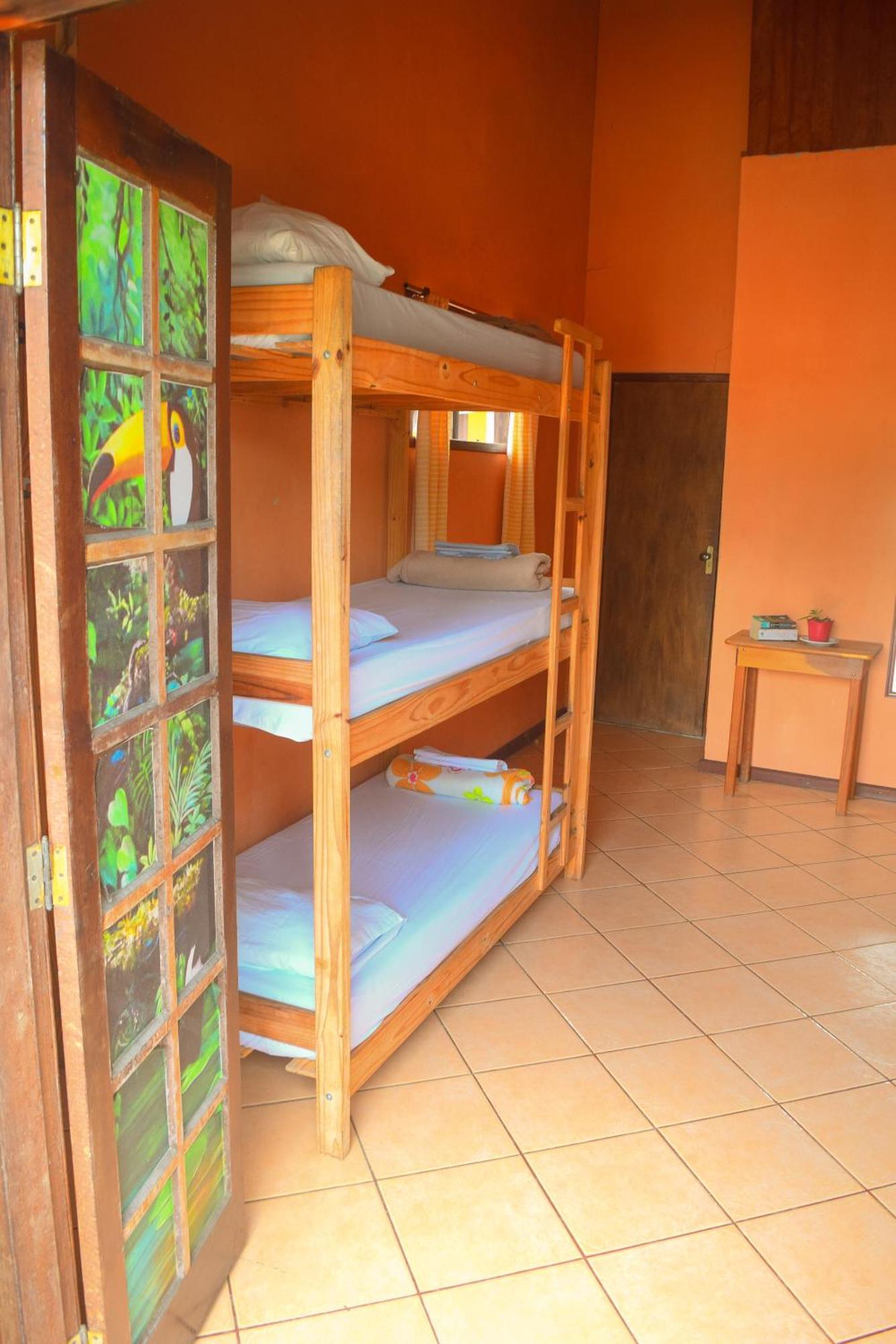 Leo'S Clan Beach Hostel 帕拉蒂 外观 照片